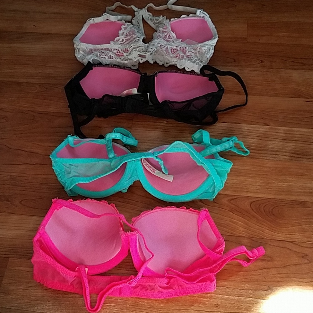 Pink bra"s bundle (SOLD) - Picture 2 of 4
